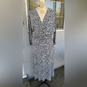 Nine West Black and White Ruffled Tiered Bodycon Dress